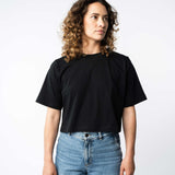 Cropped T-Shirt DESNA - Schwarz